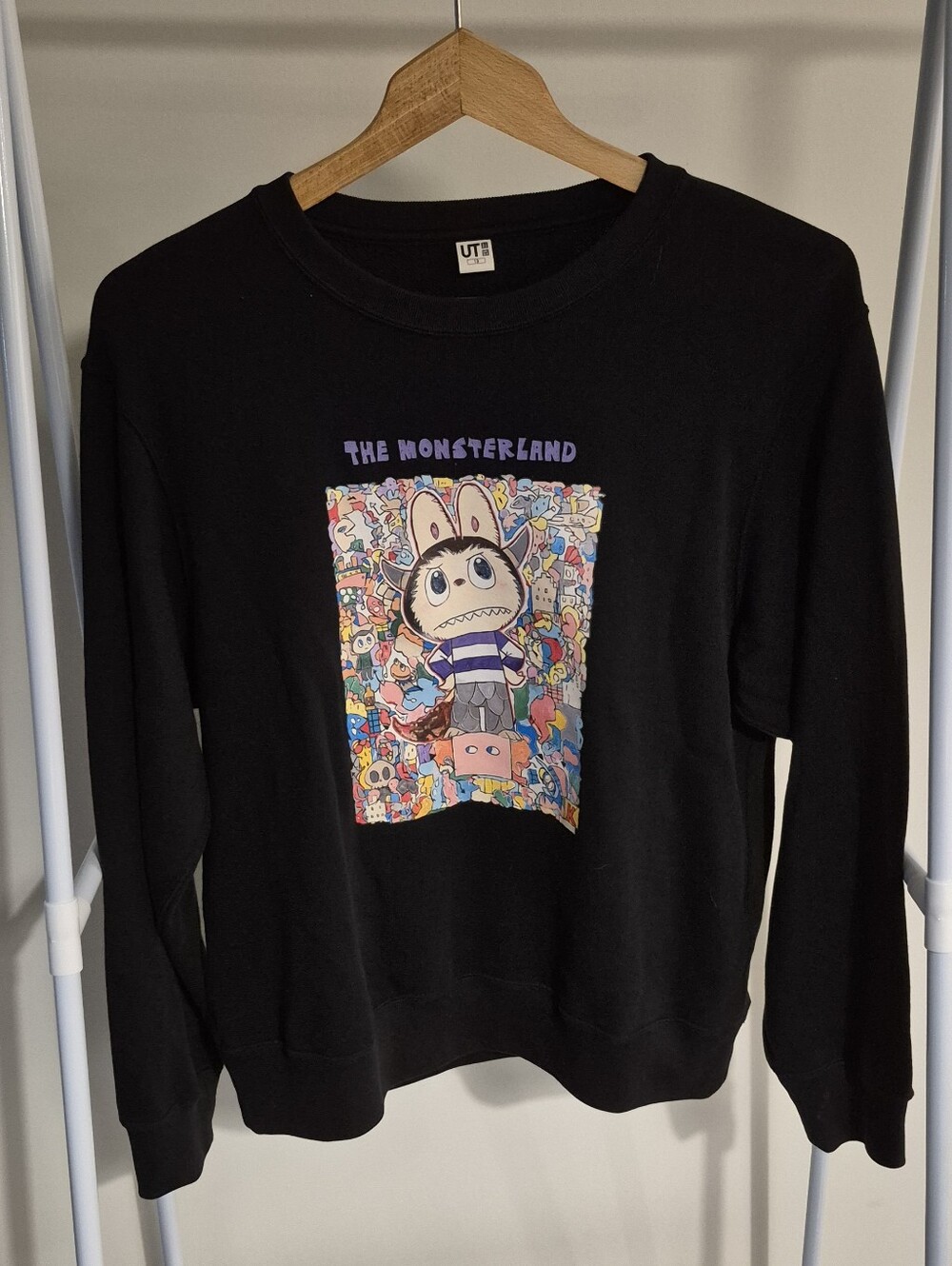 Uniqlo Black Kids Graphic The Monsterland Sweatshirt